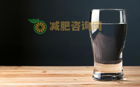 吃牛油果可以减肥吗 喝脱脂牛奶可以减肥吗 减肥吃什么好好