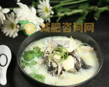 鱼头豆腐汤